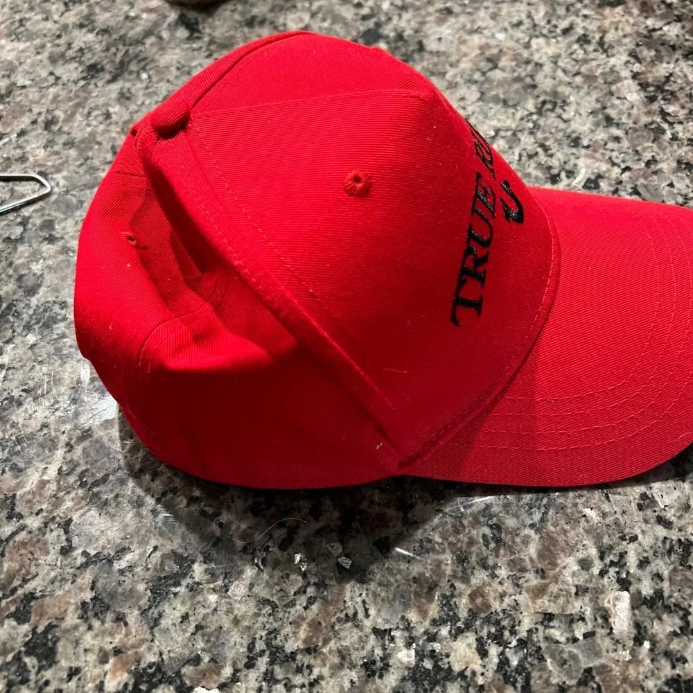 True Religion Mens Baseball Cap Embroidered Logo Red OS